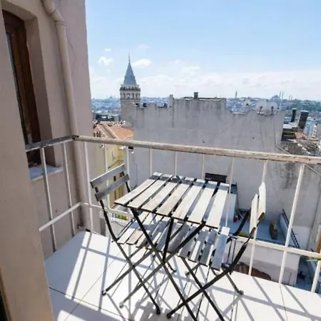 Alize Penthouse 360*view Appartement Istanboel